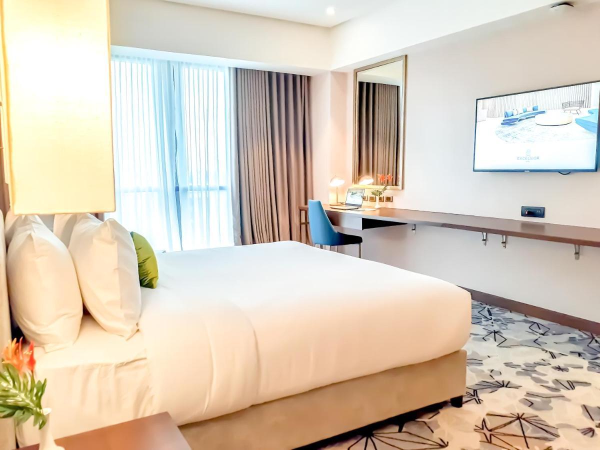 The Excelsior Hotel Las Piñas المظهر الخارجي الصورة