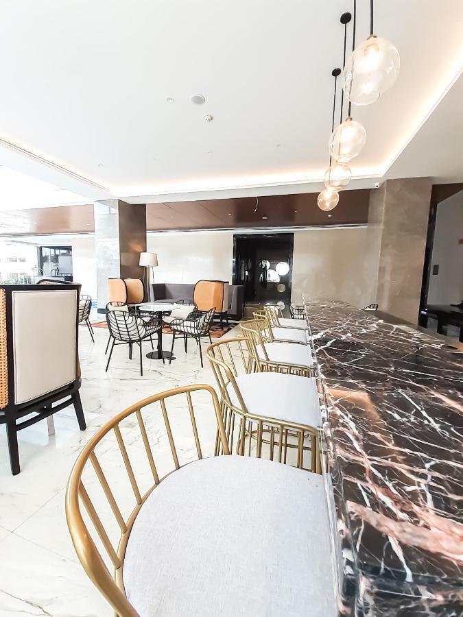 The Excelsior Hotel Las Piñas المظهر الخارجي الصورة