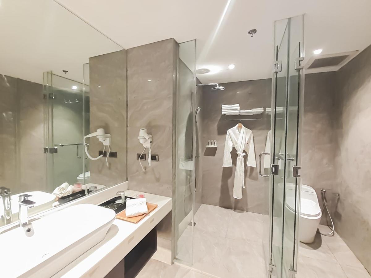 The Excelsior Hotel Las Piñas المظهر الخارجي الصورة